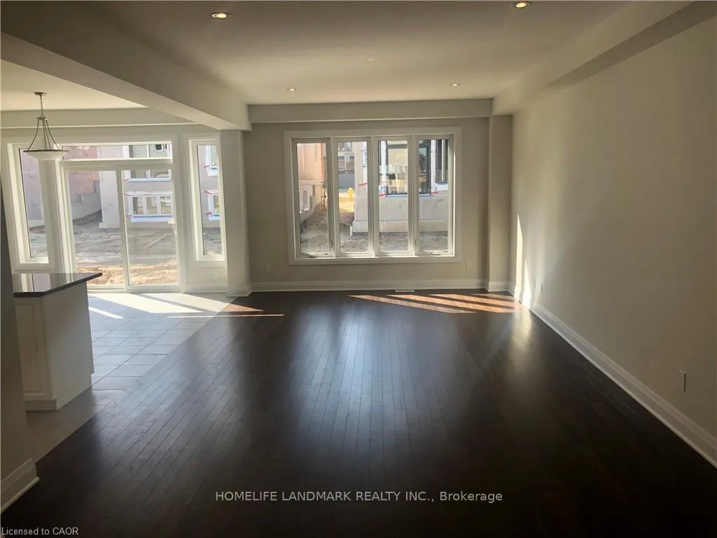 Photo 5 of 295 Chokecherry Crescent, Waterloo — HOMEH