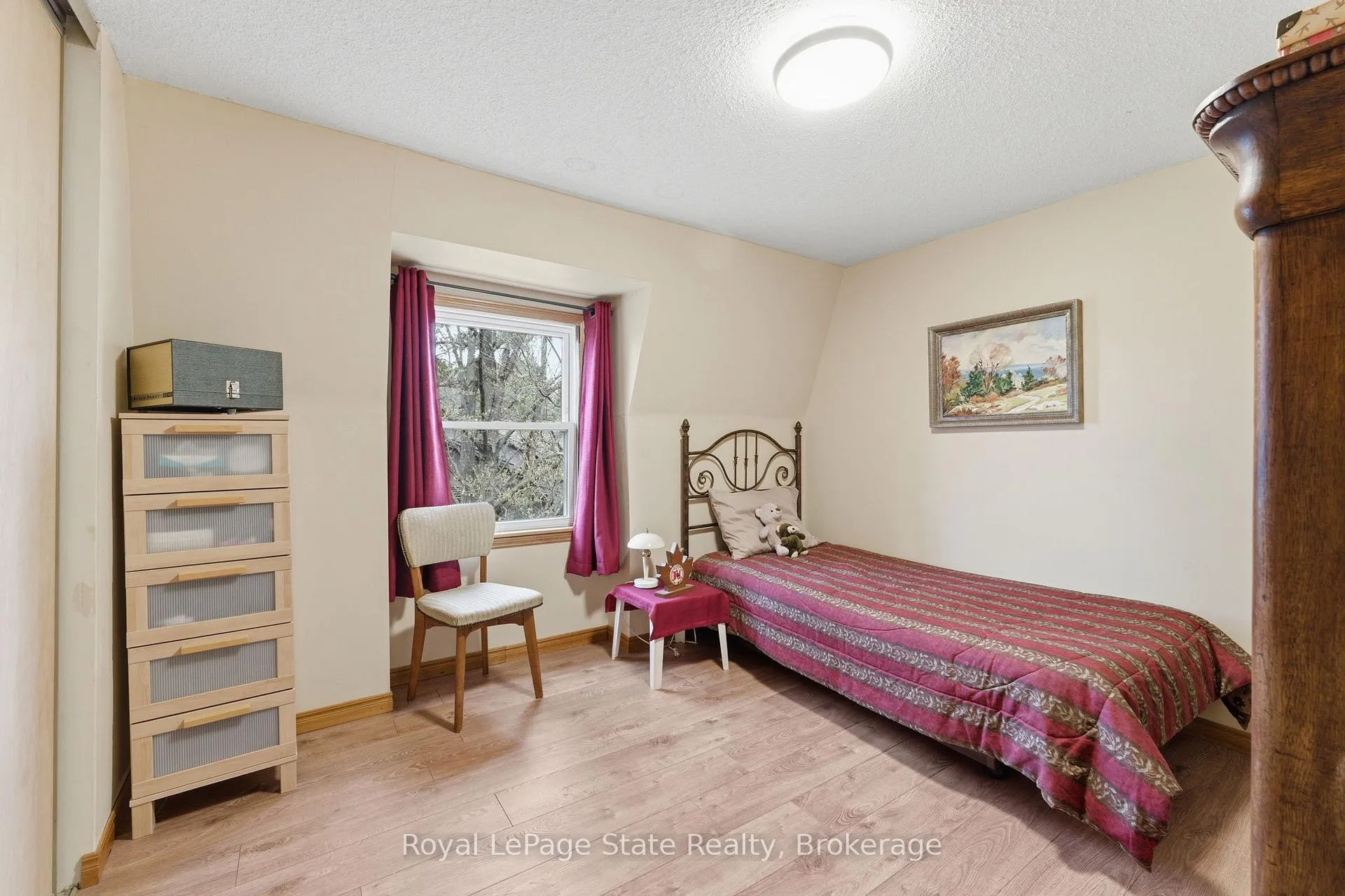 Photo 22 of 130 Highway 8, Hamilton, Rural Flamborough — HOMEH