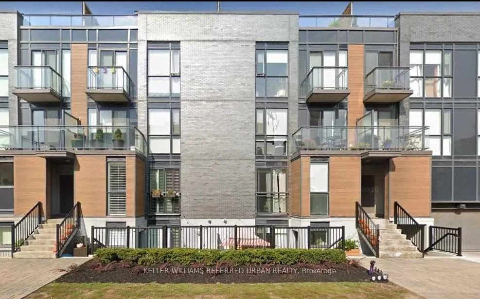 Front of Unit 802, 370 Wallace Avenue