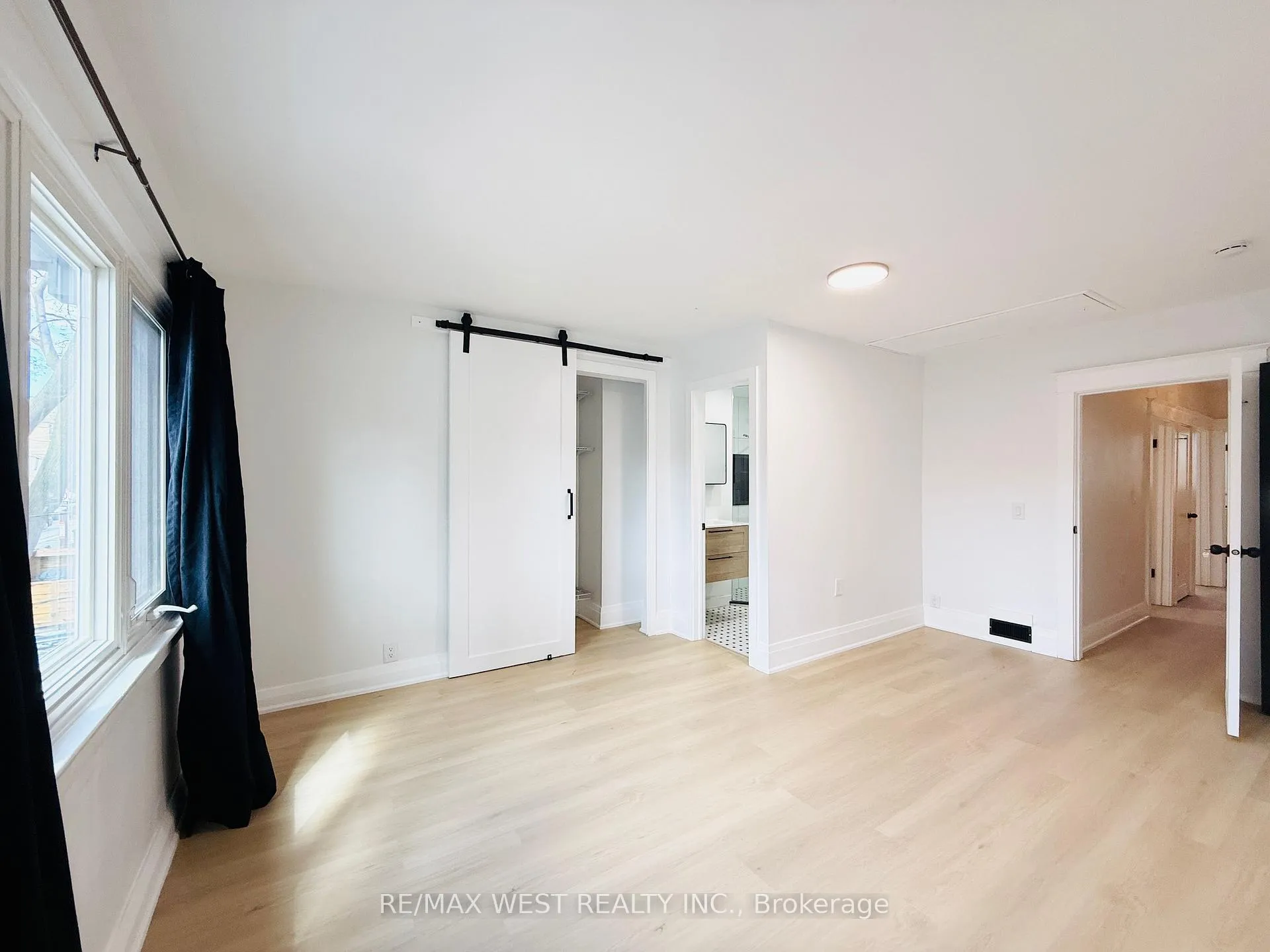 Photo 17 of Unit Main & 2nd, 123 Kingston Road, Toronto, The Beaches — HOMEH
