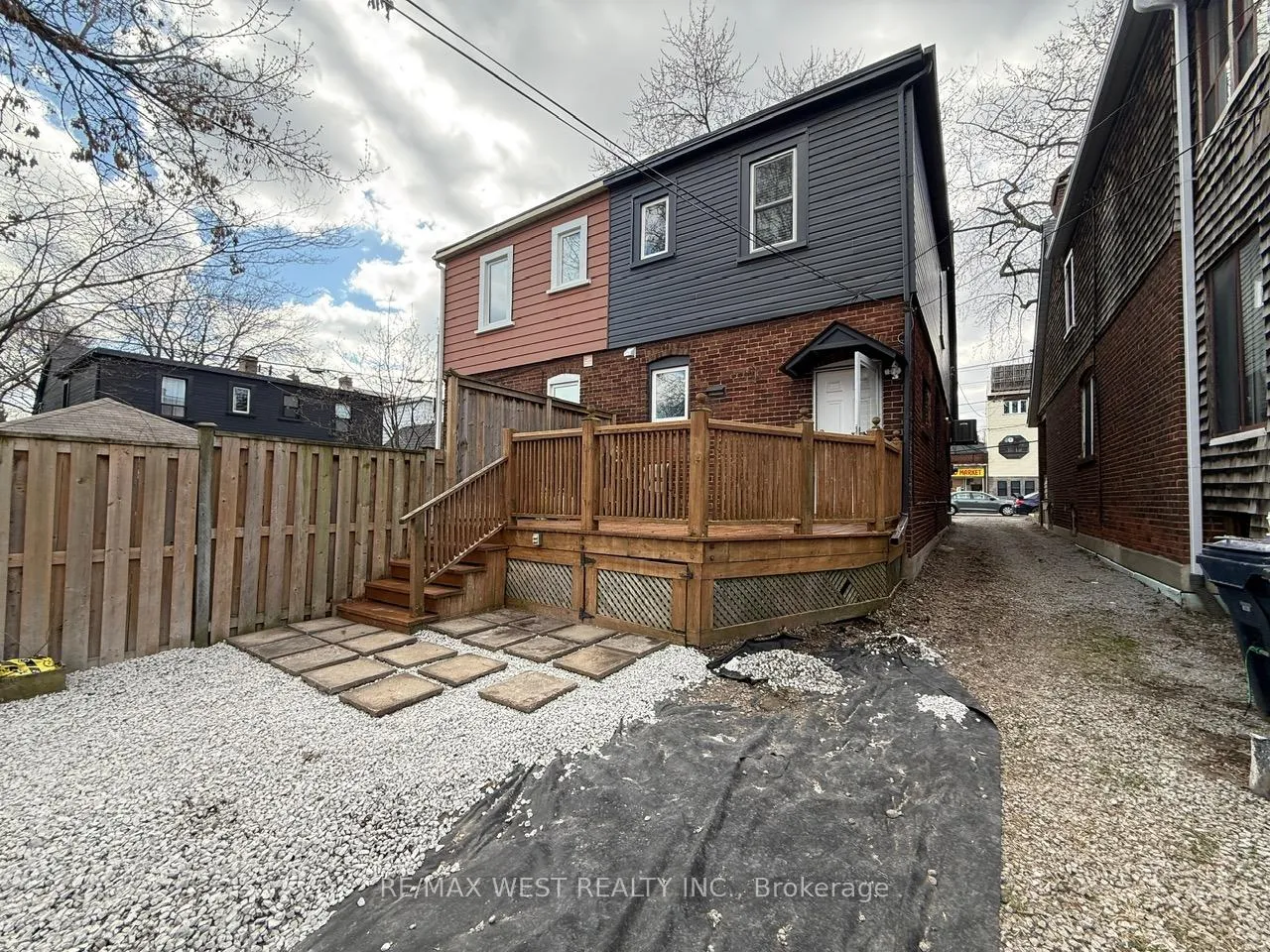 Photo 29 of Unit Main & 2nd, 123 Kingston Road, Toronto, The Beaches — HOMEH
