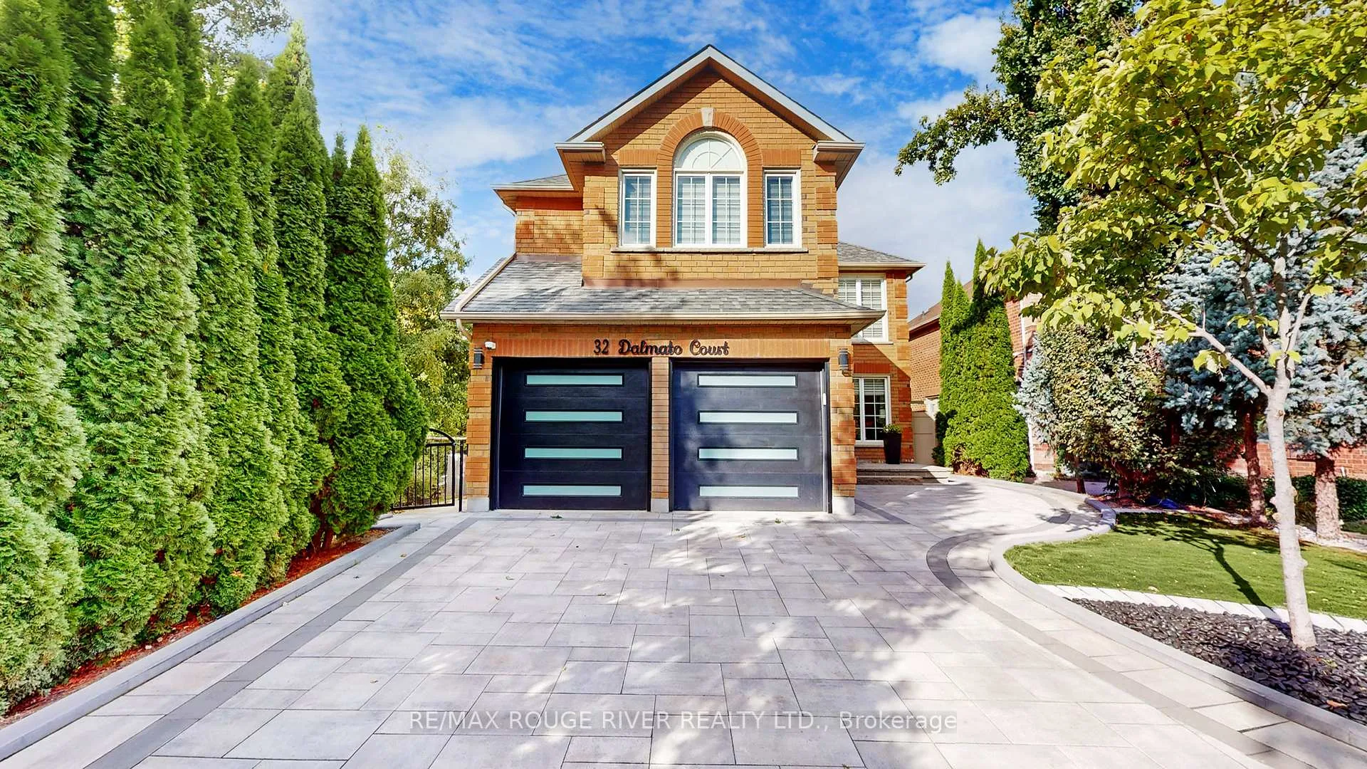 Photo 1 of 32 Dalmato Court, Vaughan, Vaughan Grove — HOMEH