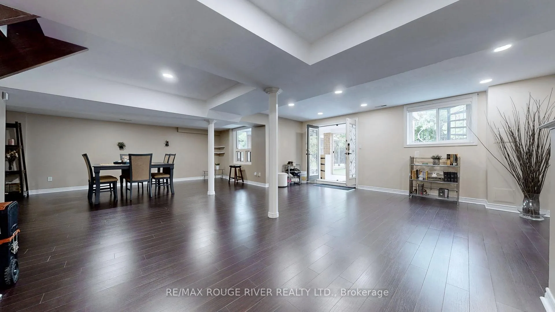 Photo 25 of 32 Dalmato Court, Vaughan, Vaughan Grove — HOMEH