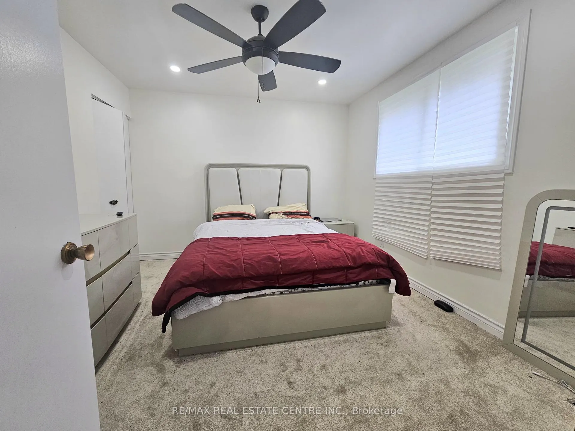 Photo 16 of Unit 6, 161 Berkindale Drive, Hamilton, Riverdale — HOMEH