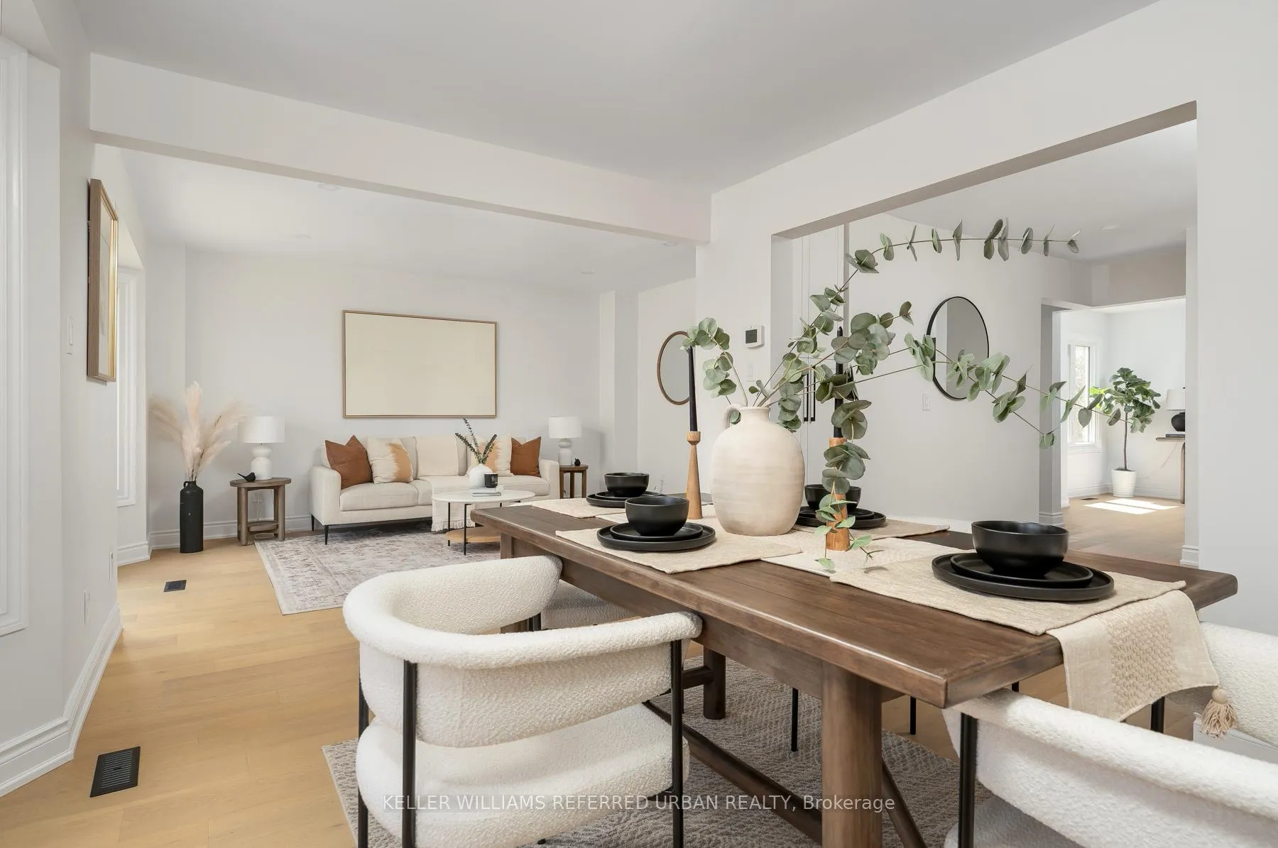 Photo 12 of 1064 Moorelands Crescent, Pickering, Rosebank — HOMEH