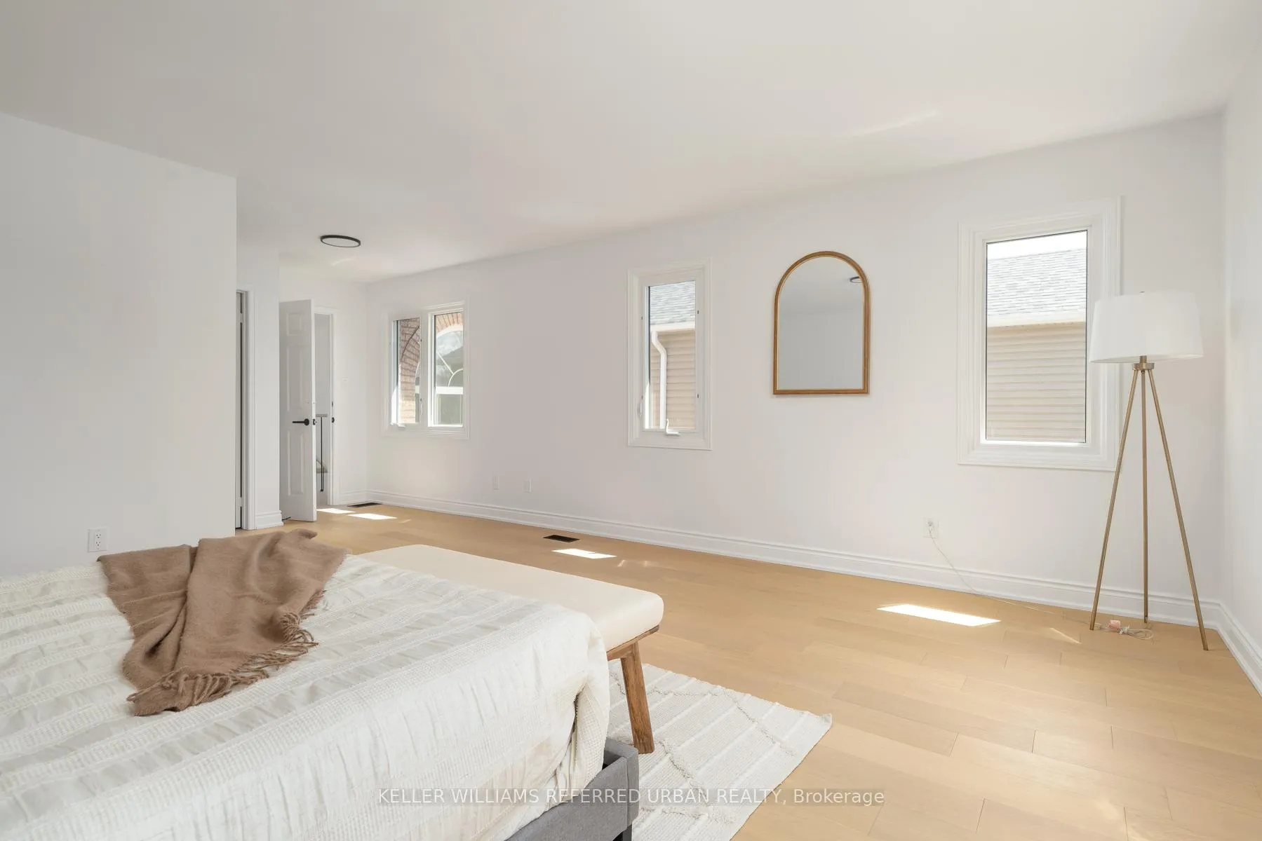 Photo 24 of 1064 Moorelands Crescent, Pickering, Rosebank — HOMEH