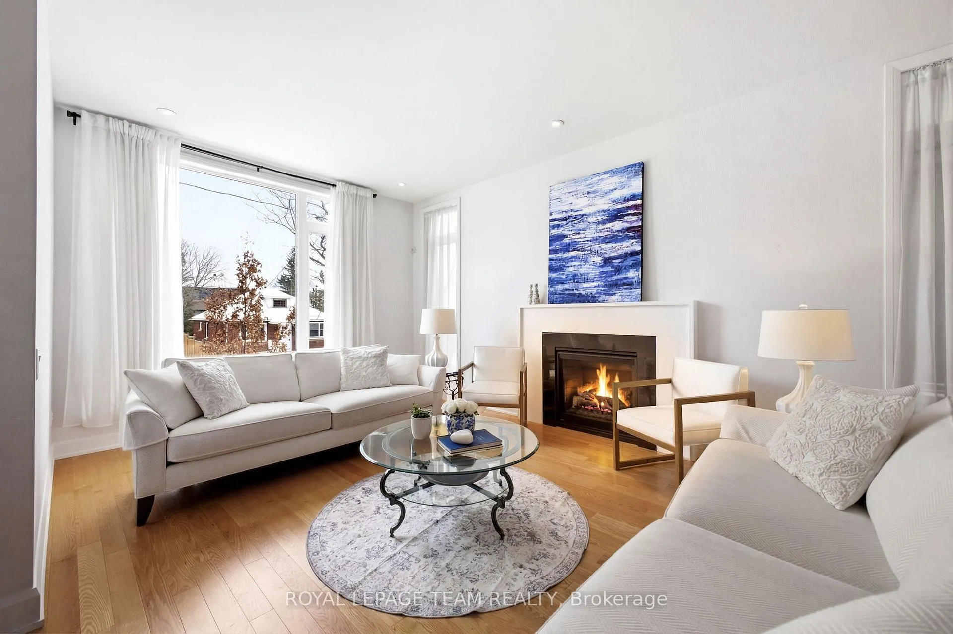 Photo 3 of 526 Edison Avenue, Ottawa, McKellar/Highland — HOMEH