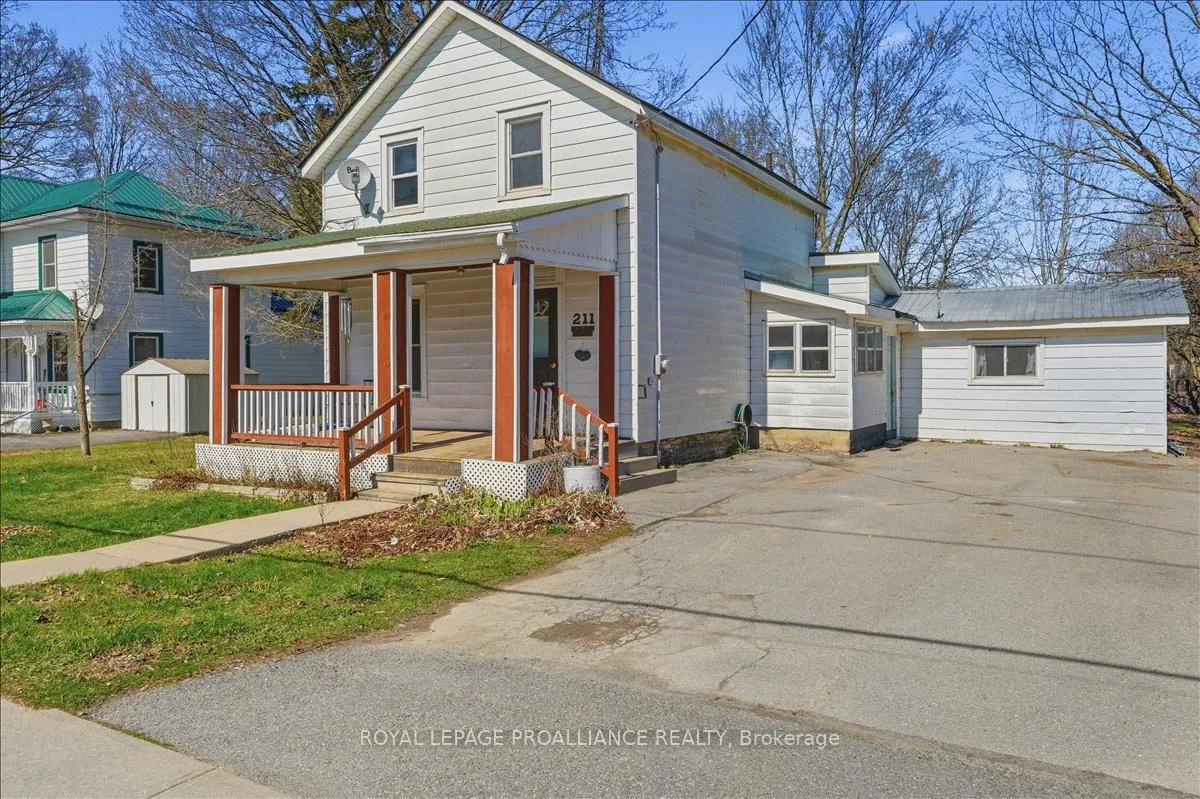 Photo 1 of 211 Colborne Street, Tweed, Tweed (Village) — HOMEH