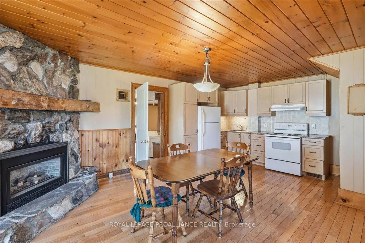 Photo 5 of 211 Colborne Street, Tweed, Tweed (Village) — HOMEH