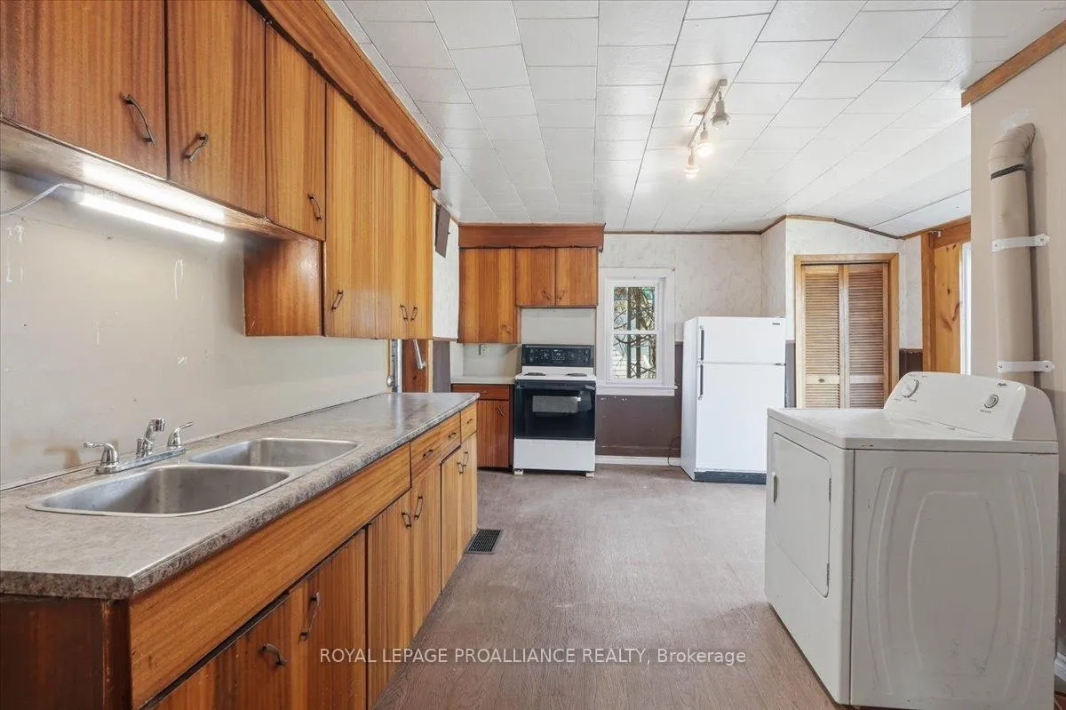 Photo 16 of 211 Colborne Street, Tweed, Tweed (Village) — HOMEH