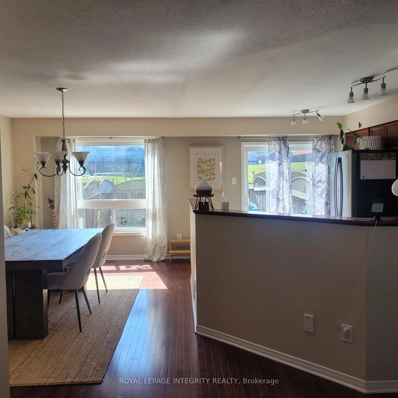 Photo 9 of 554 Aberfoyle Circle, Ottawa, Kanata - Morgan's Grant/South March — HOMEH