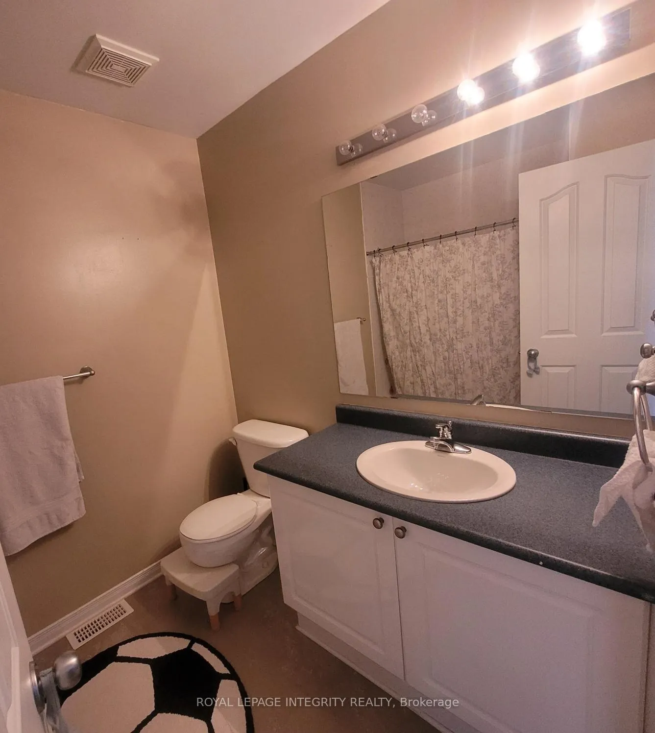 Photo 20 of 554 Aberfoyle Circle, Ottawa, Kanata - Morgan's Grant/South March — HOMEH