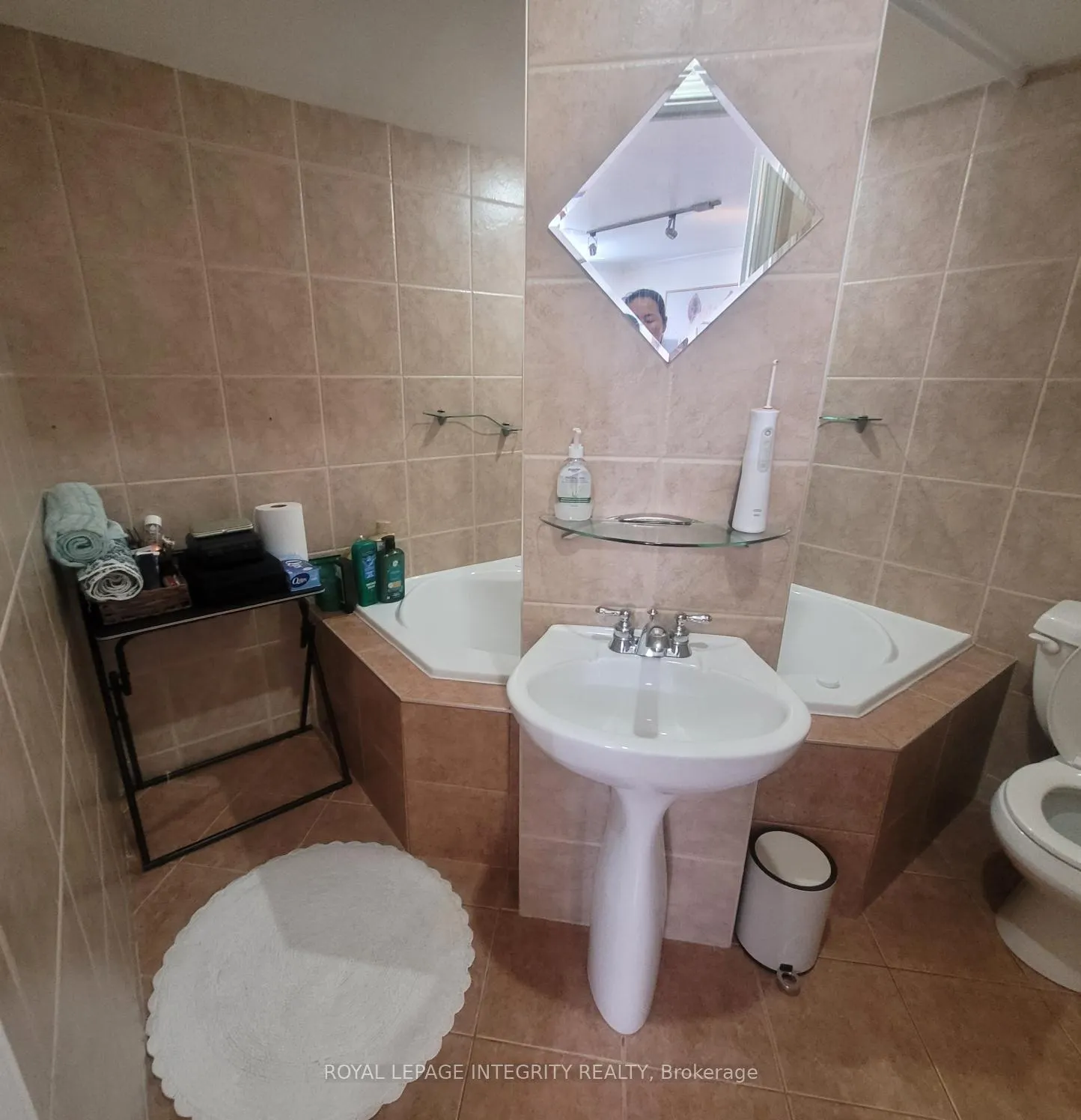 Photo 24 of 554 Aberfoyle Circle, Ottawa, Kanata - Morgan's Grant/South March — HOMEH