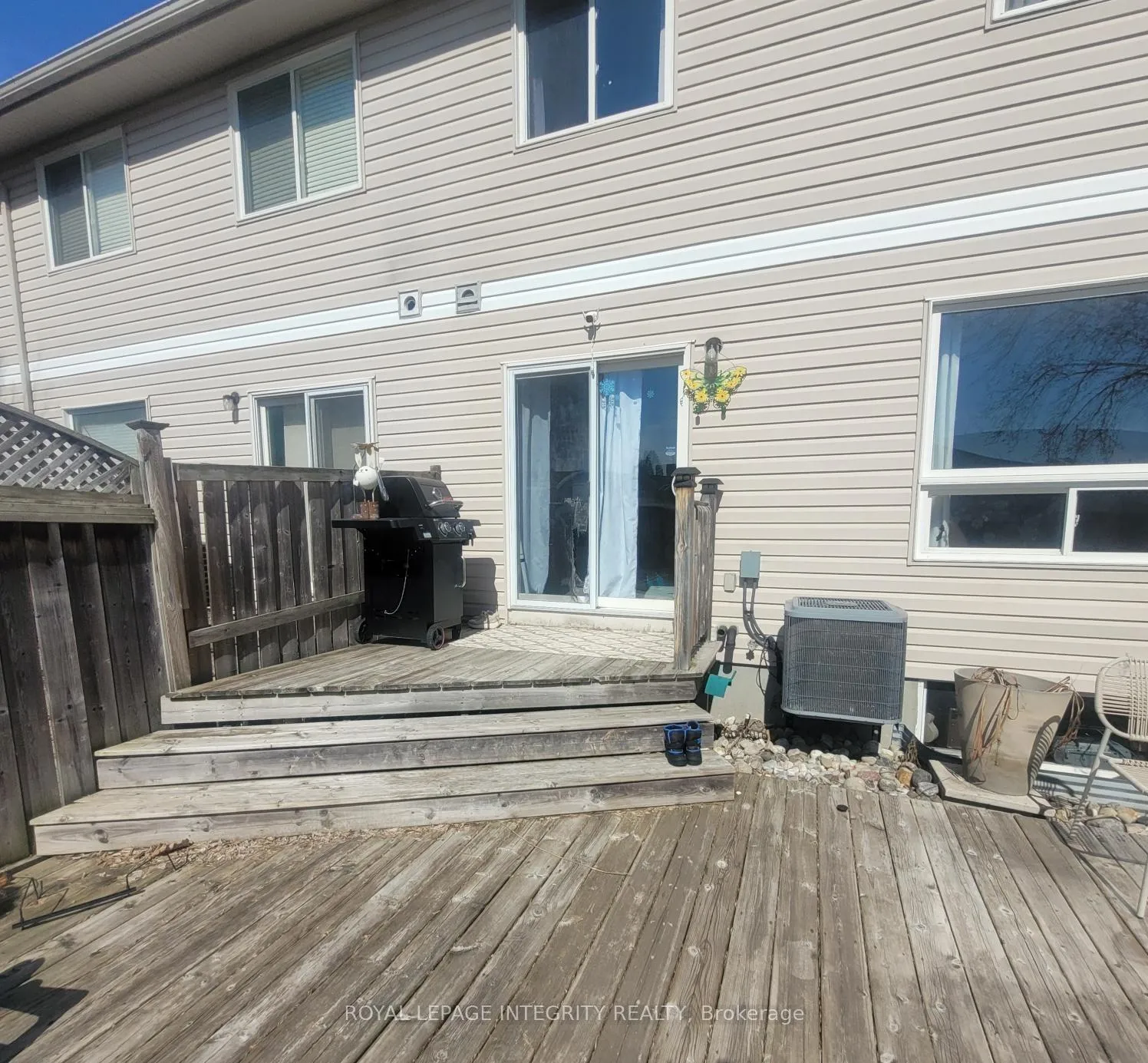 Photo 27 of 554 Aberfoyle Circle, Ottawa, Kanata - Morgan's Grant/South March — HOMEH
