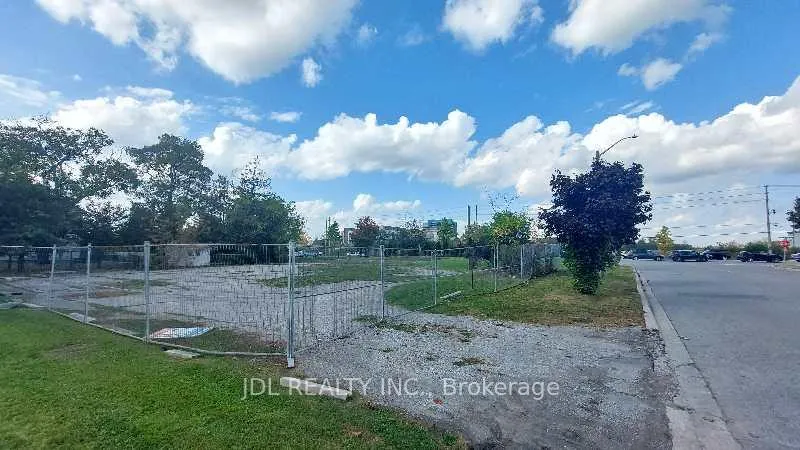 Photo of Unit Lot A, 1061 Elgin Mills Road