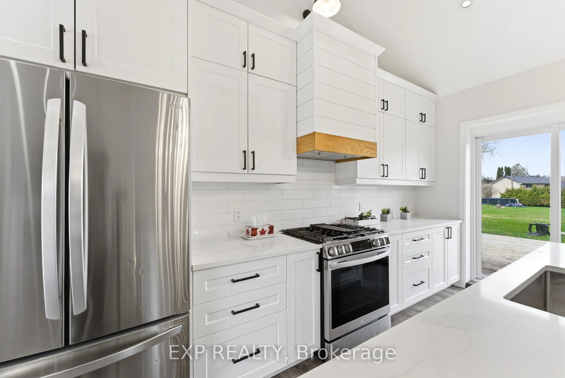 Photo 10 of 6 Bayside Drive, Quinte West, Murray Ward — HOMEH