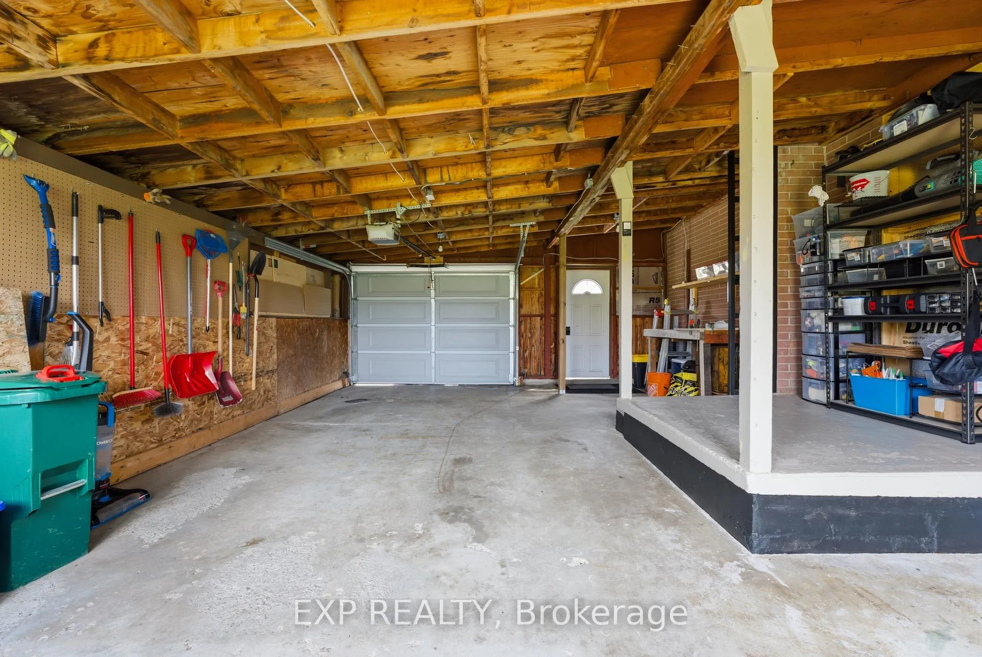Photo 25 of 6 Bayside Drive, Quinte West, Murray Ward — HOMEH