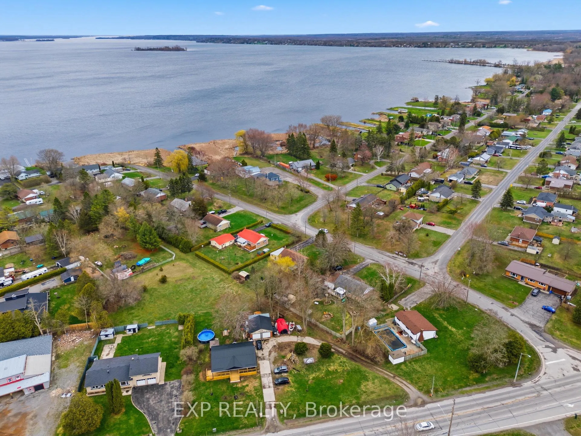 Photo 38 of 6 Bayside Drive, Quinte West, Murray Ward — HOMEH