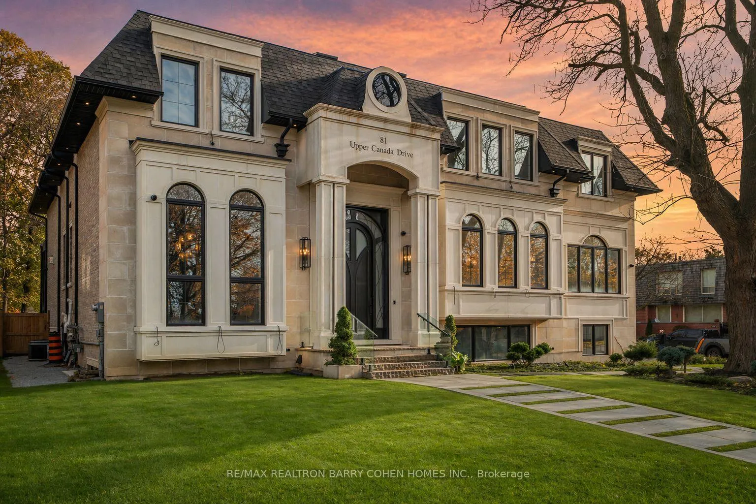 Photo 1 of 81 Upper Canada Drive, North York, St. Andrew-Windfields — HOMEH