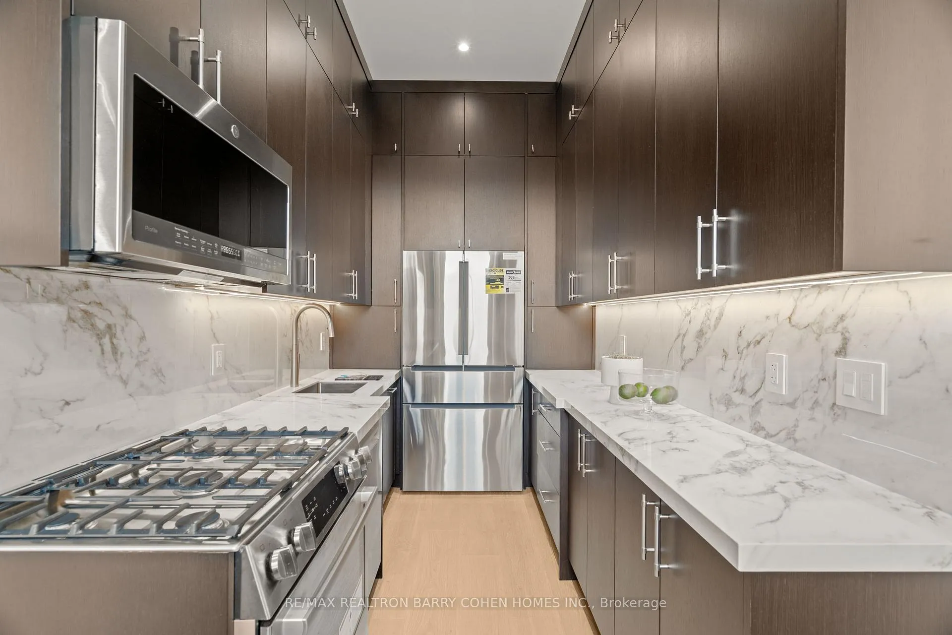 Photo 16 of 81 Upper Canada Drive, North York, St. Andrew-Windfields — HOMEH