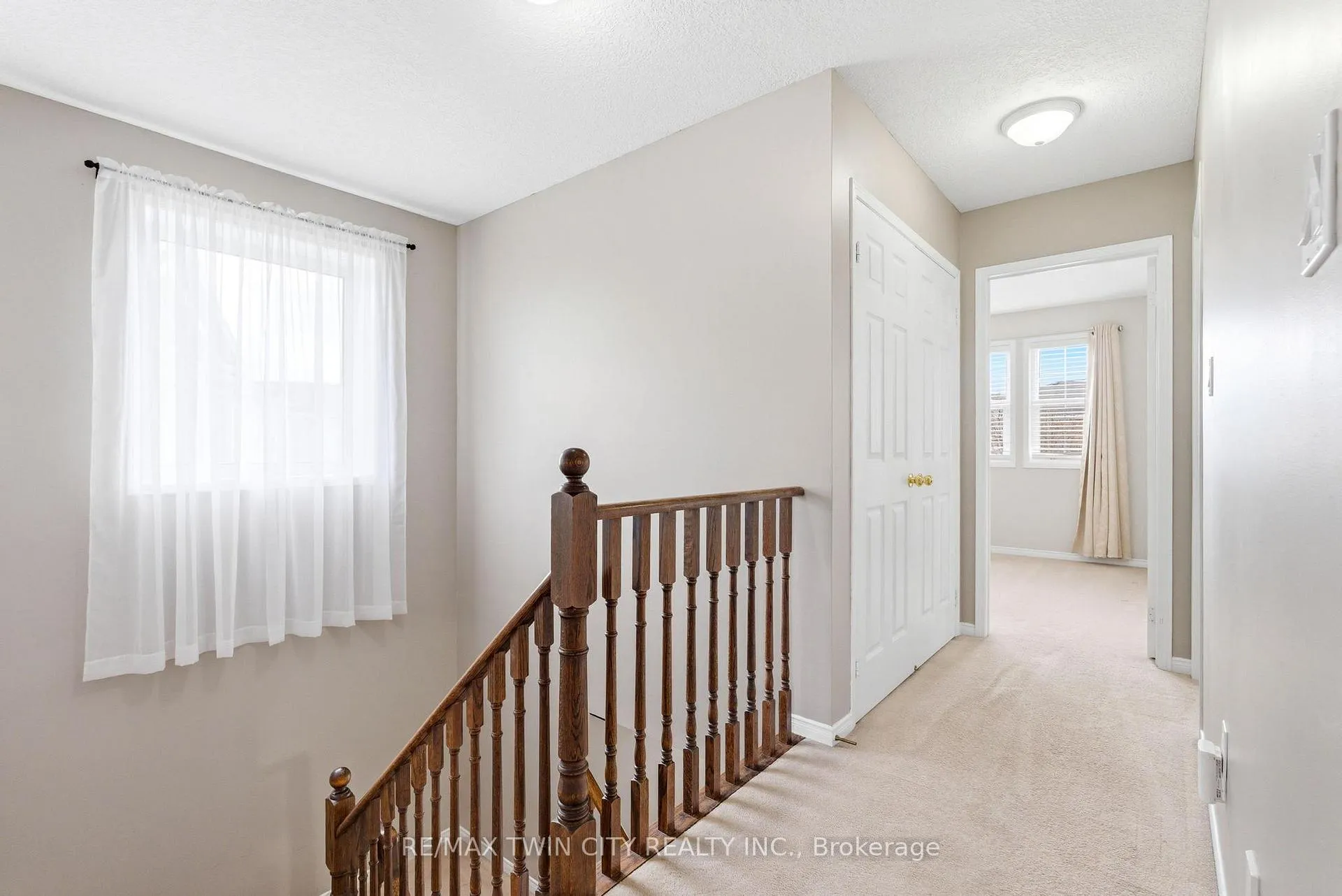 Photo 17 of 65 Bloomington Drive, Cambridge — HOMEH