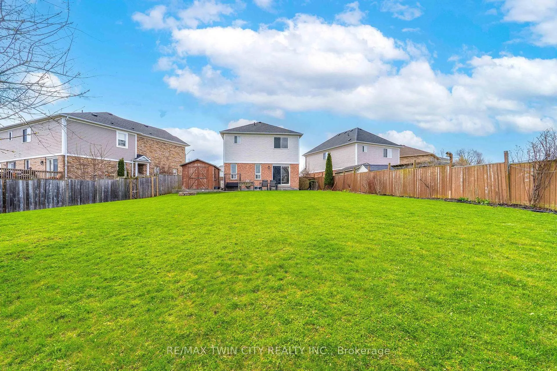 Photo 39 of 65 Bloomington Drive, Cambridge — HOMEH