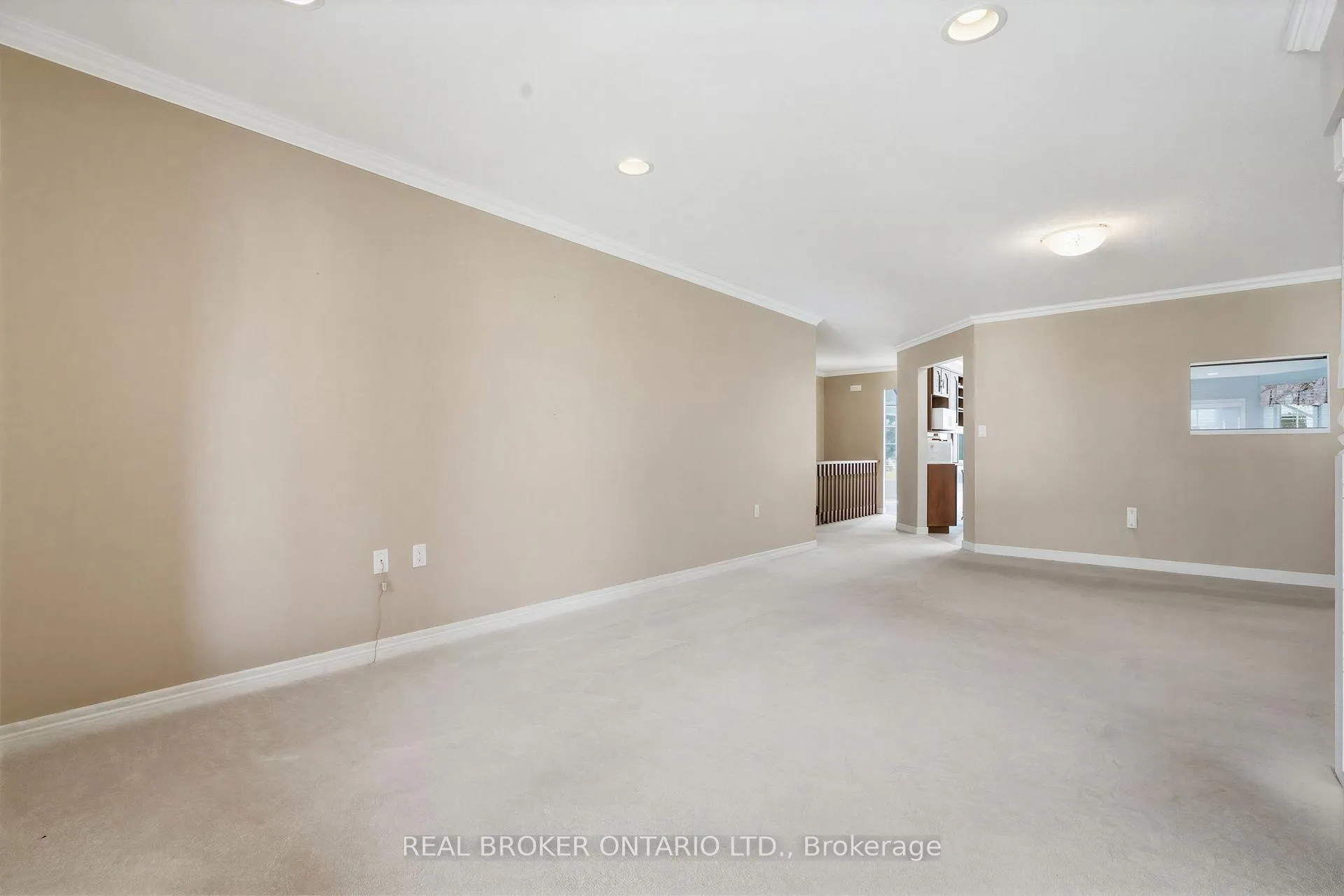 Photo 6 of 17 Parkside Drive, Guelph, Village By The Arboretum — HOMEH