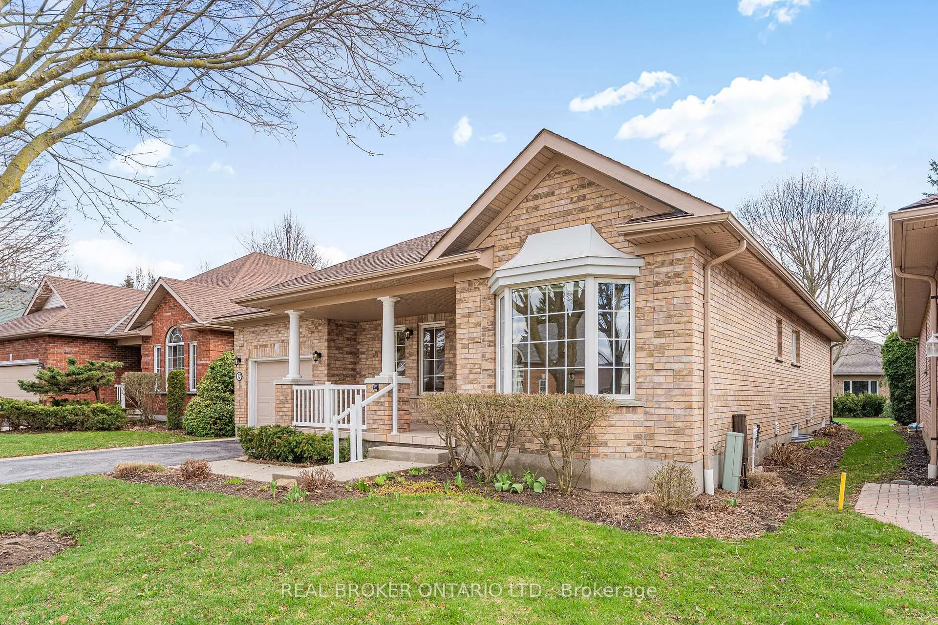 Photo 48 of 17 Parkside Drive, Guelph, Village By The Arboretum — HOMEH