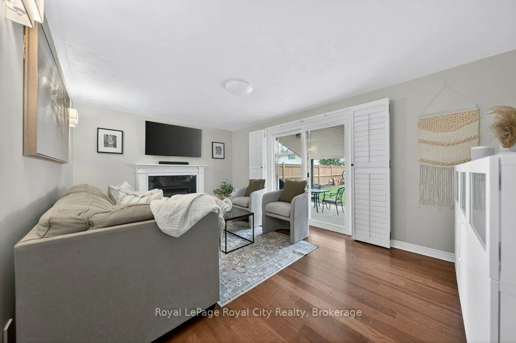 Photo 13 of 5 Skye Place, Guelph, Dovercliffe Park/Old University — HOMEH
