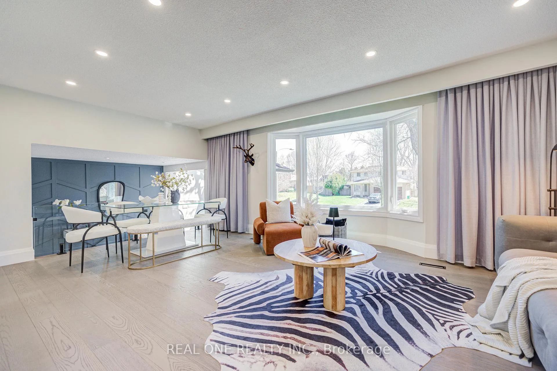 Photo 20 of 14 Brookfield Court, Markham, Markham Village — HOMEH