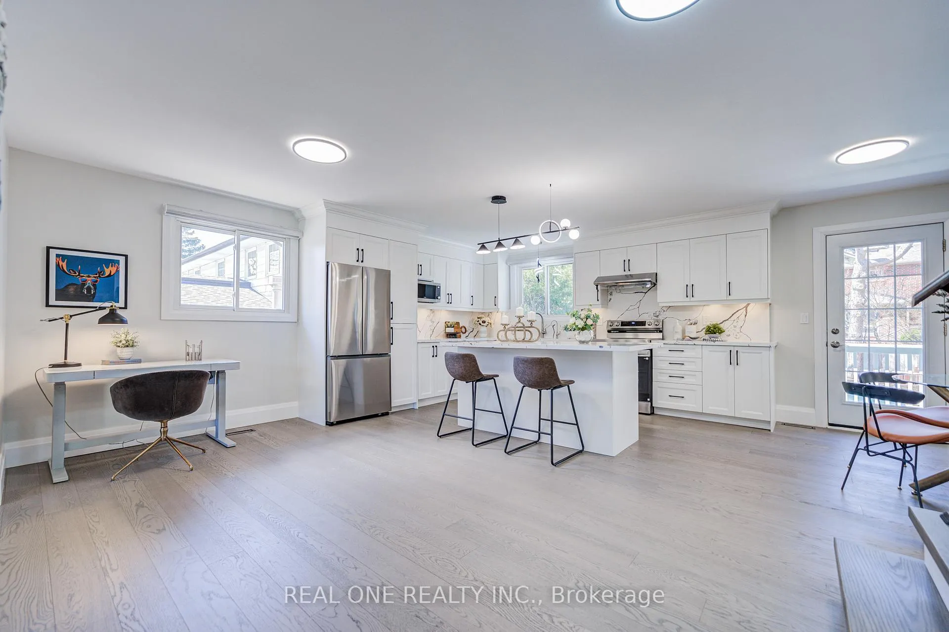 Photo 21 of 14 Brookfield Court, Markham, Markham Village — HOMEH