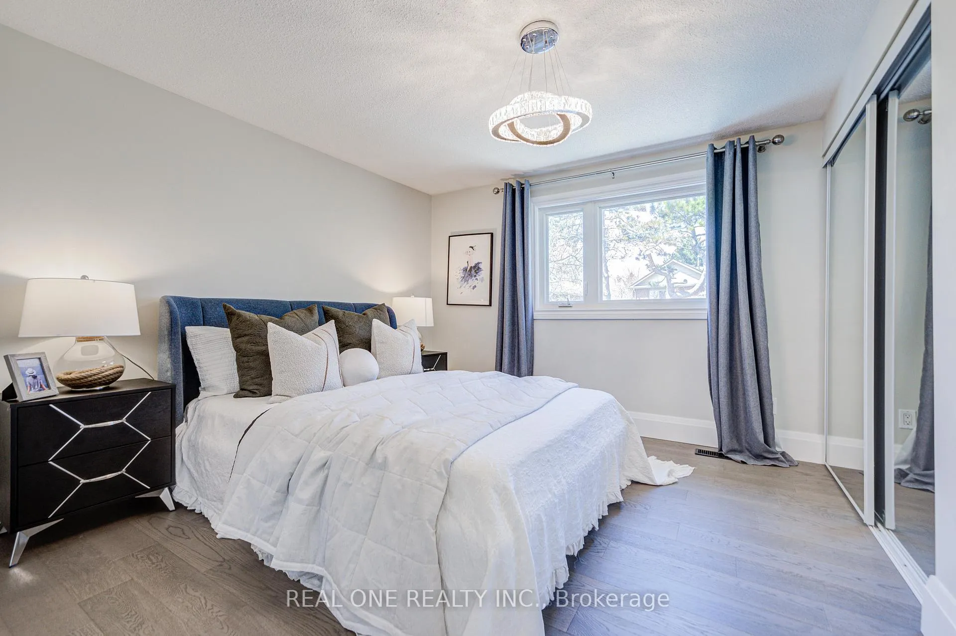 Photo 31 of 14 Brookfield Court, Markham, Markham Village — HOMEH