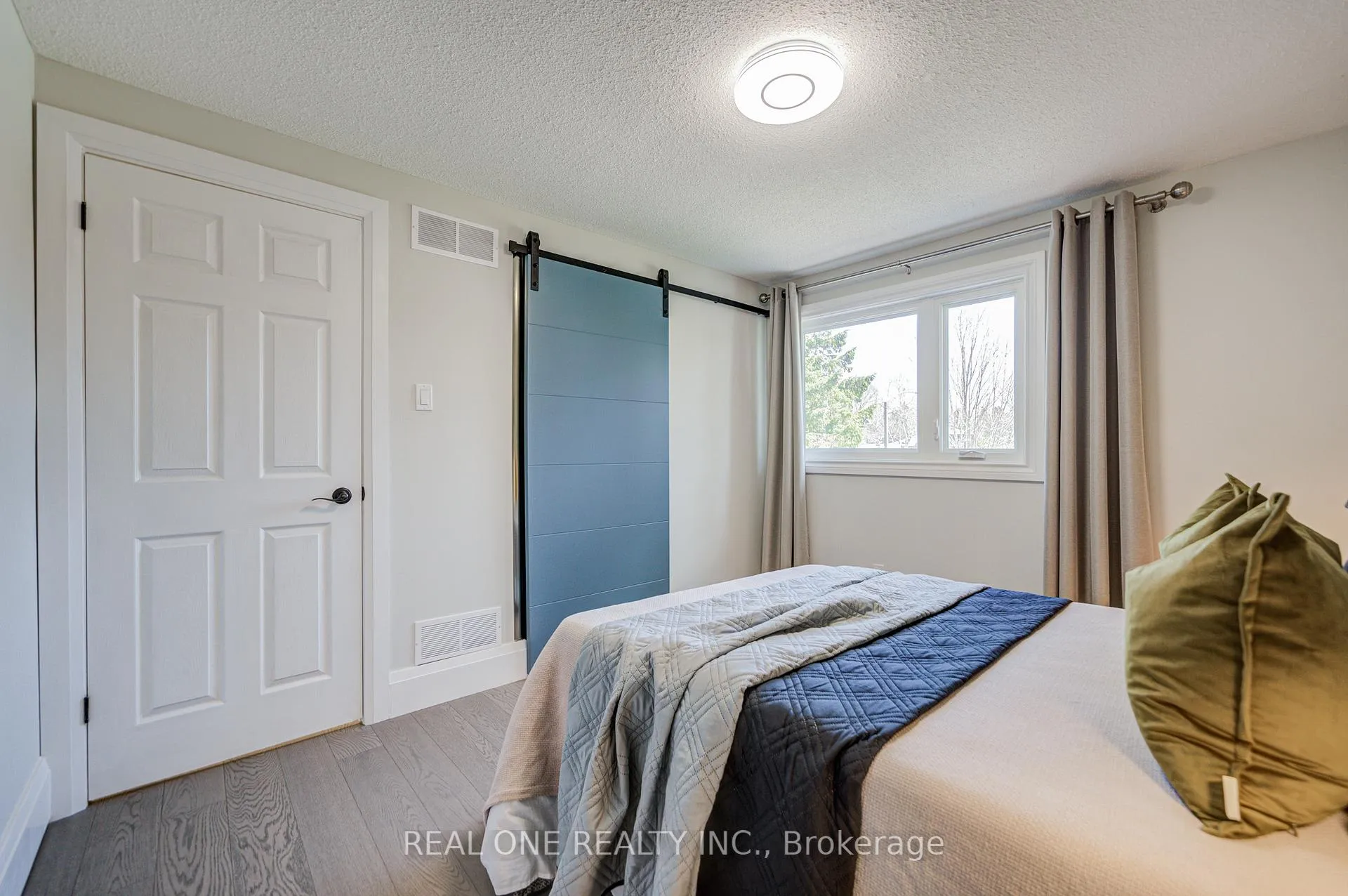 Photo 40 of 14 Brookfield Court, Markham, Markham Village — HOMEH