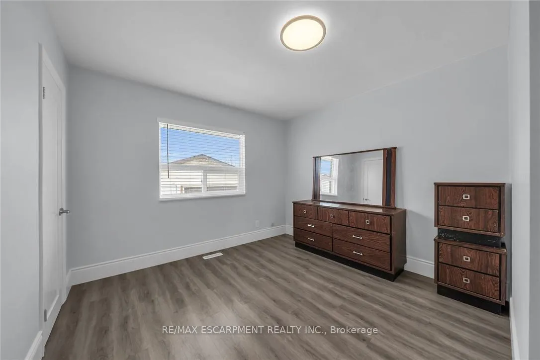 Photo 20 of 8 Shynal Avenue, Hamilton, Parkview — HOMEH