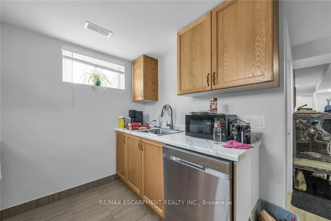 Photo 31 of 8 Shynal Avenue, Hamilton, Parkview — HOMEH