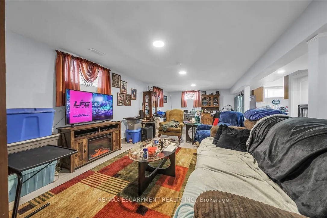Photo 34 of 8 Shynal Avenue, Hamilton, Parkview — HOMEH