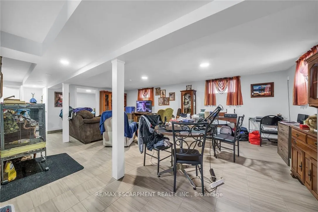Photo 39 of 8 Shynal Avenue, Hamilton, Parkview — HOMEH