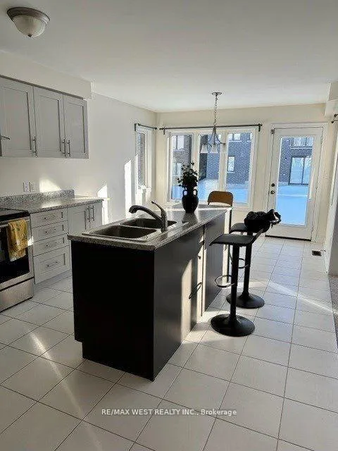 Photo 1 of 23 Owens Road, New Tecumseth, Alliston — HOMEH