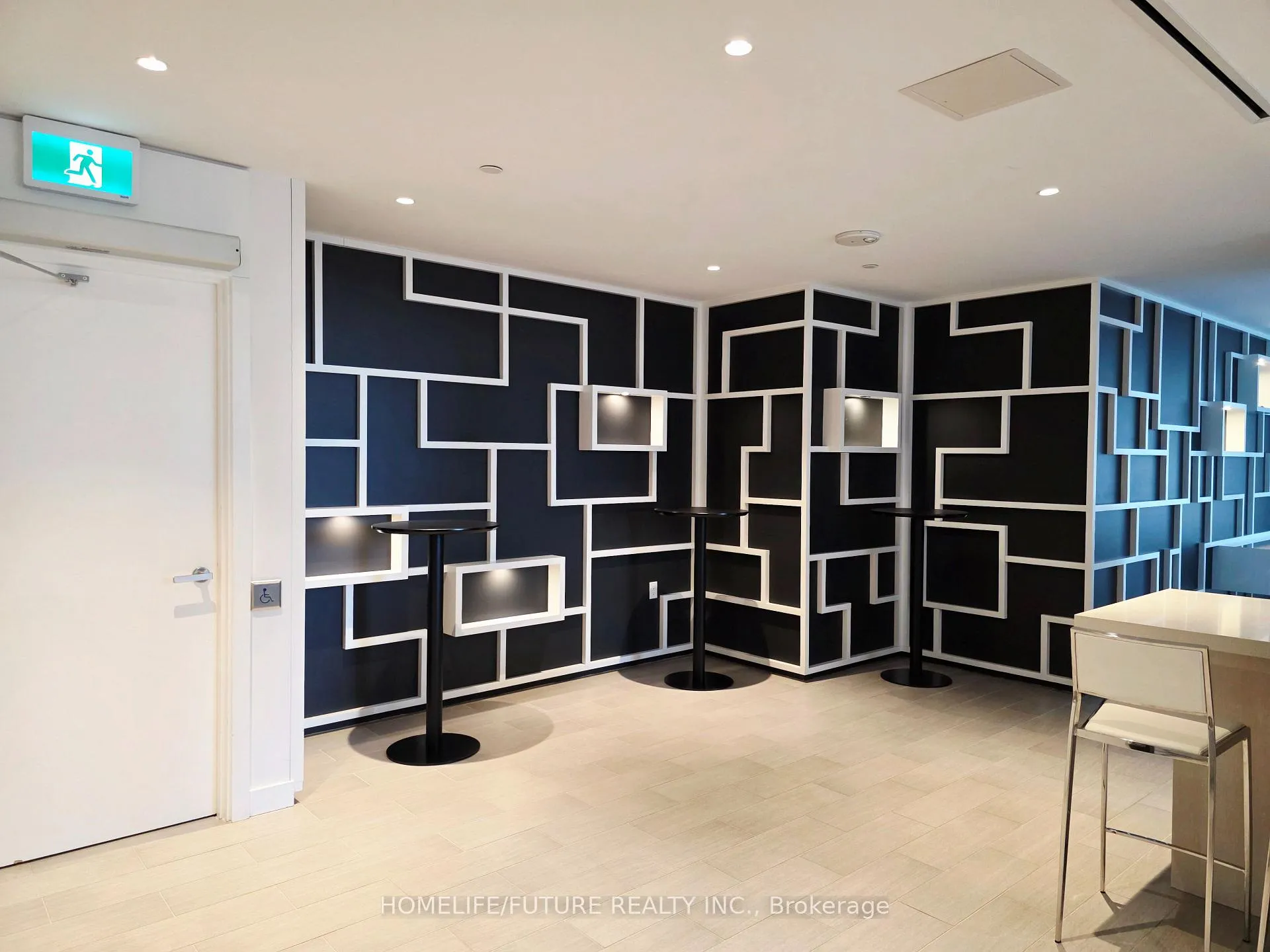 Photo 29 of Unit 2410, 195 Redpath Avenue, Toronto, Mount Pleasant West — HOMEH