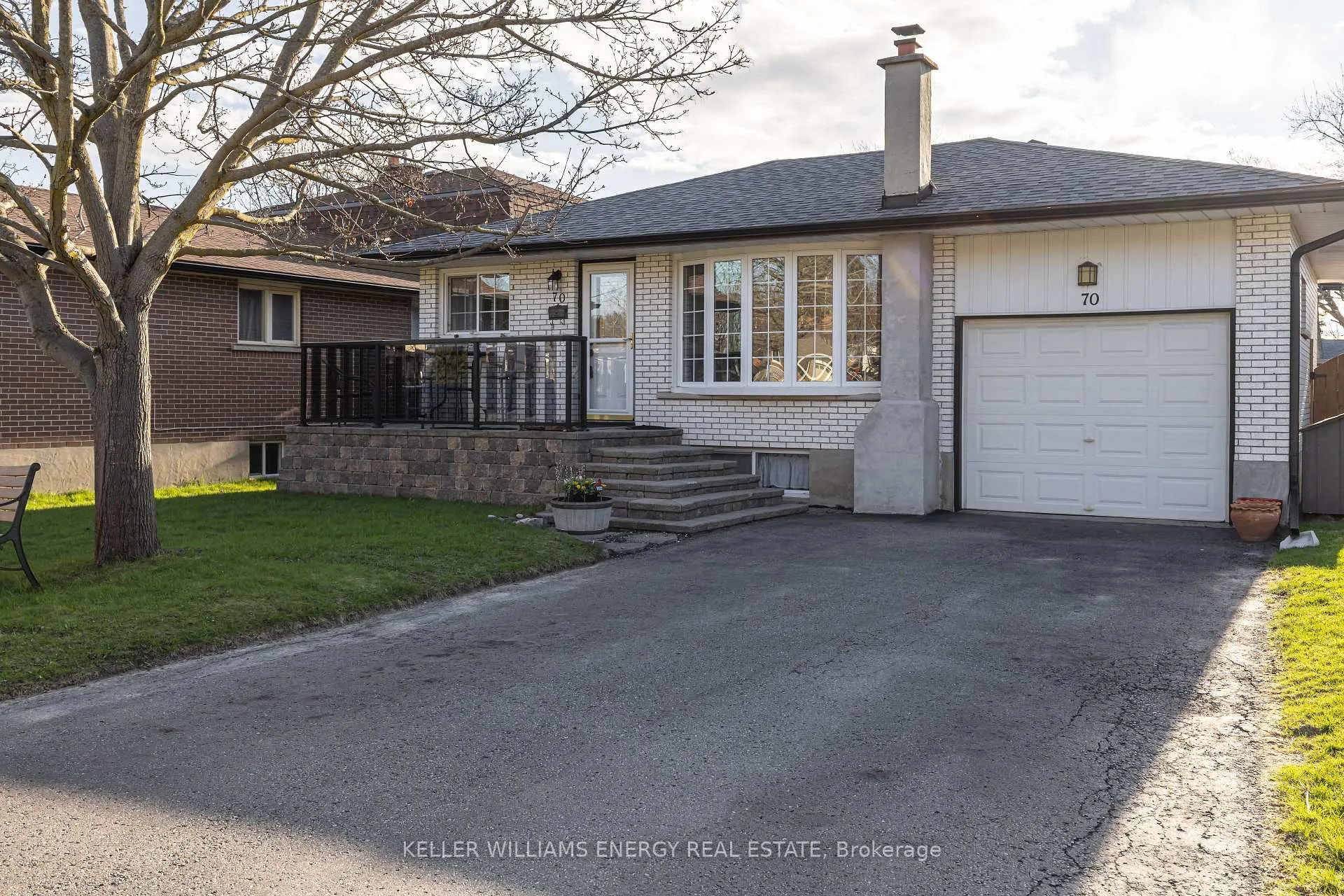 Front of 70 Oriole Court