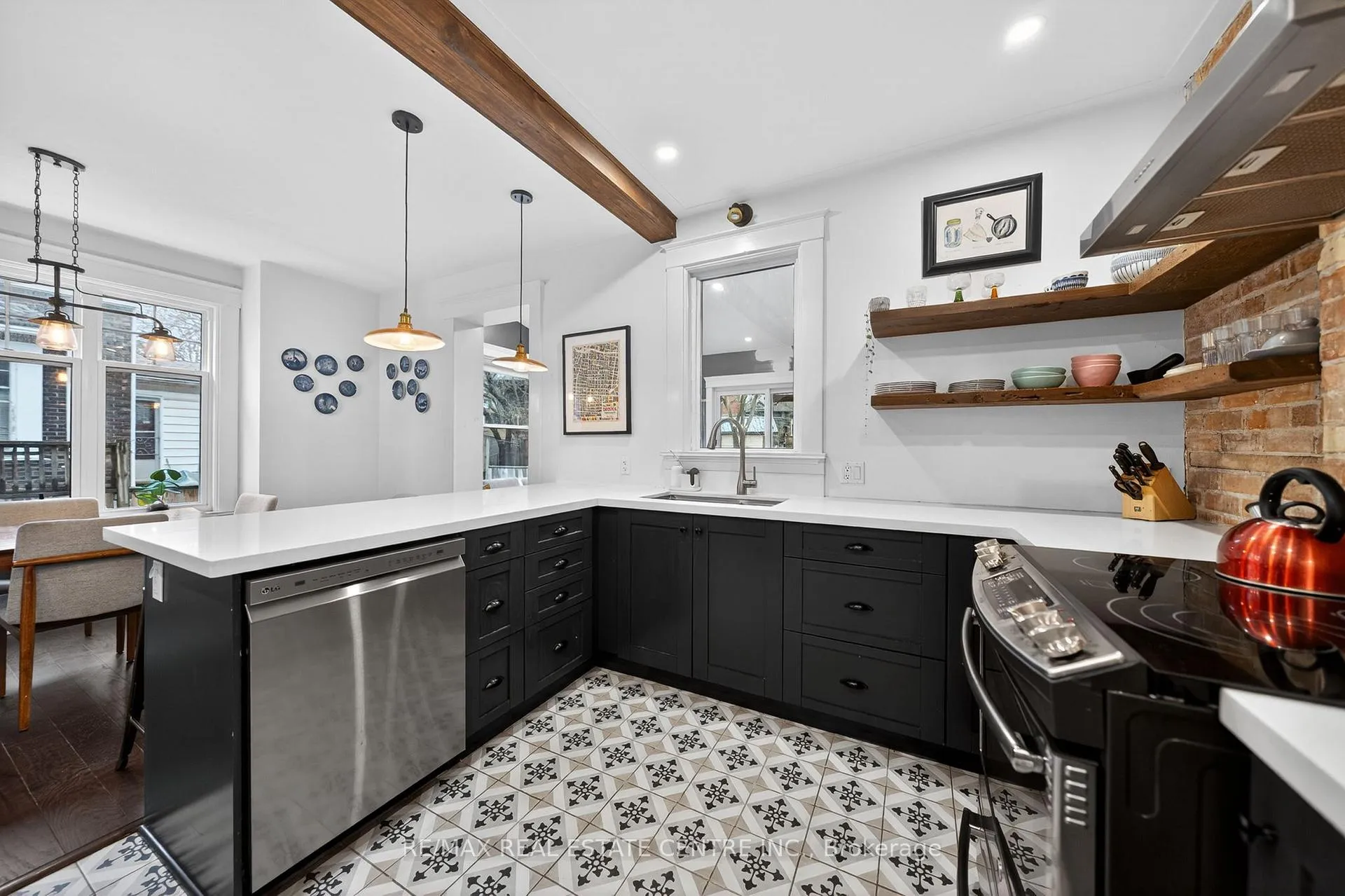 Photo 14 of 282 Park Street, Kitchener — HOMEH