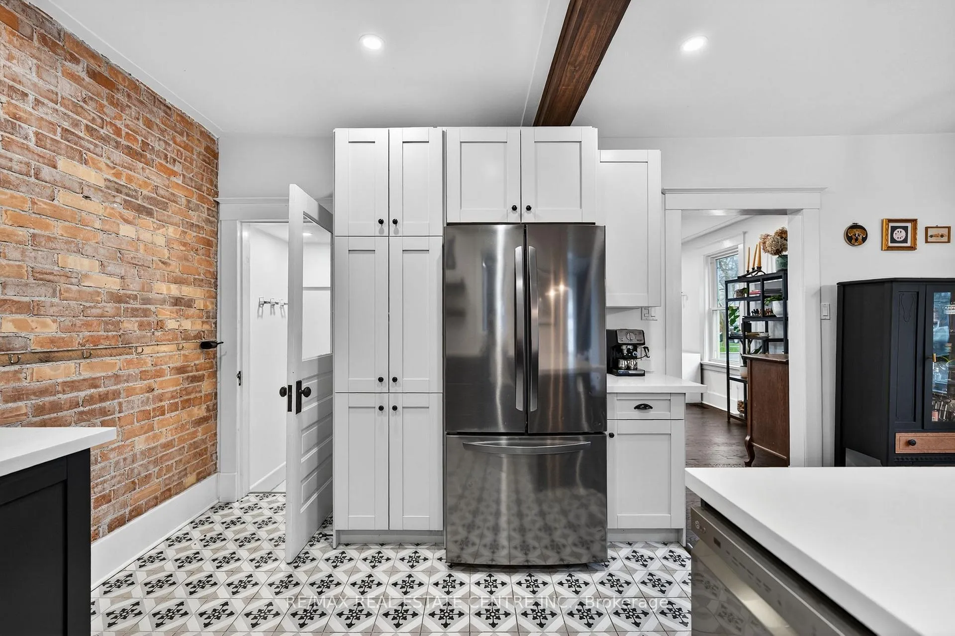 Photo 17 of 282 Park Street, Kitchener — HOMEH