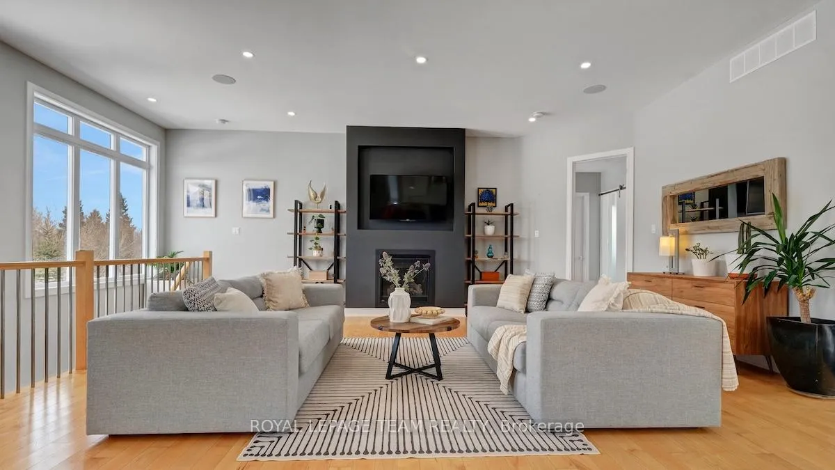 Photo 8 of 349 Shoreway Drive, Ottawa, Greely — HOMEH