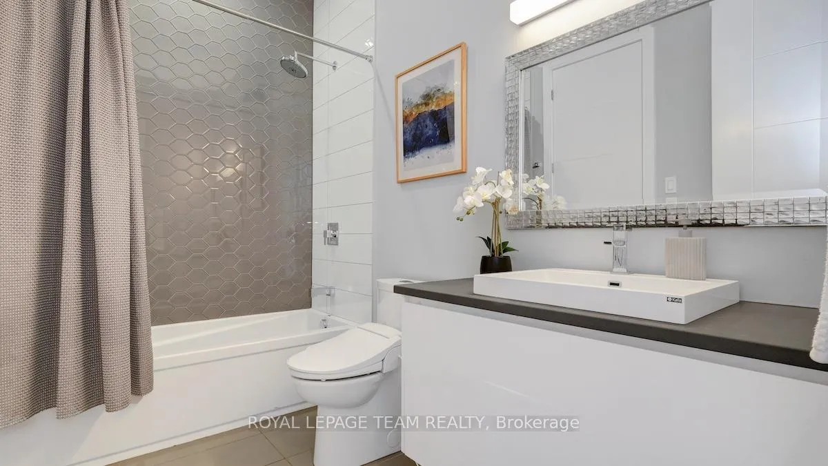 Photo 26 of 349 Shoreway Drive, Ottawa, Greely — HOMEH