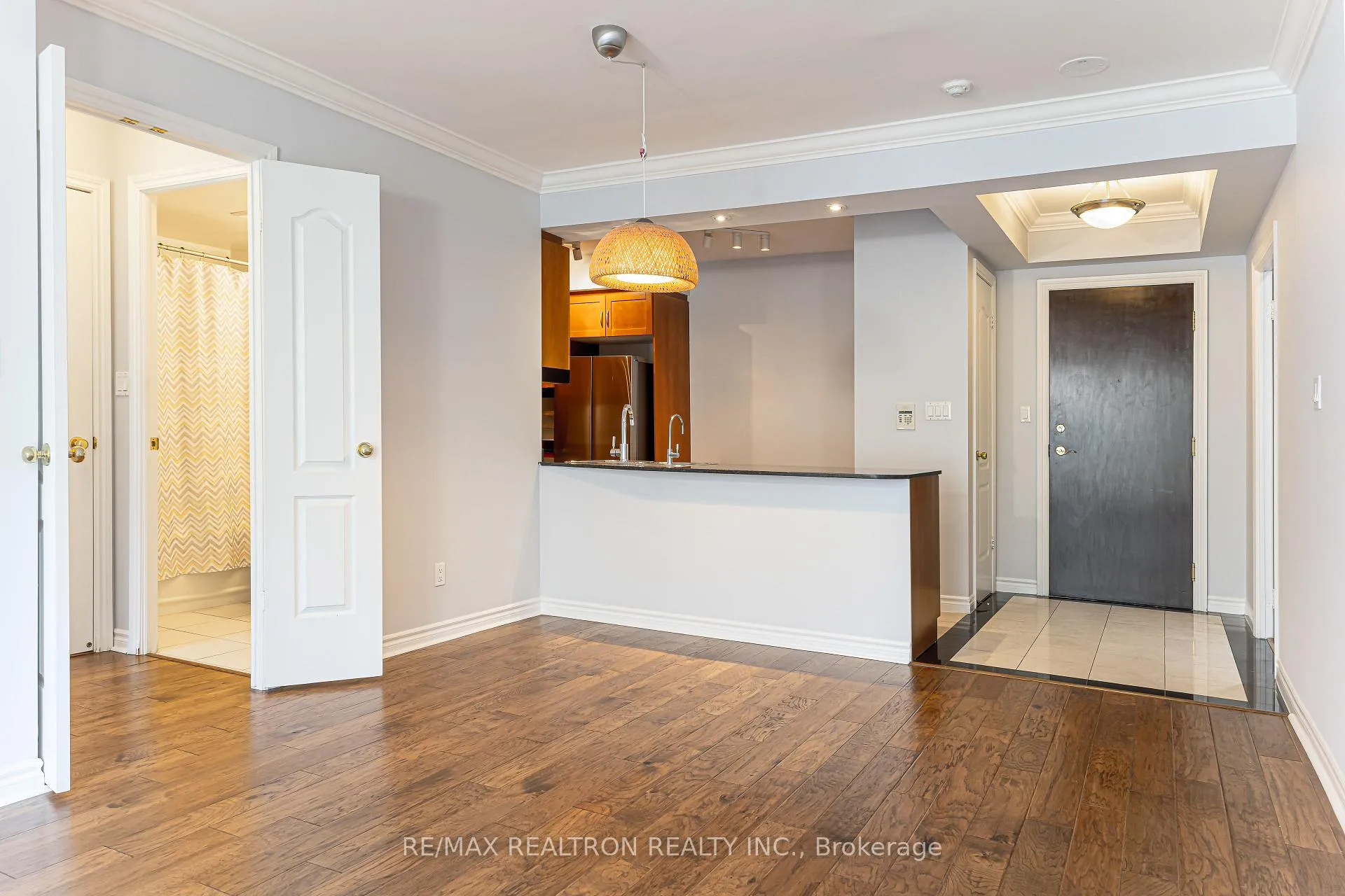 Photo 3 of Unit 617, 28 William Carson Crescent, North York, St. Andrew-Windfields — HOMEH