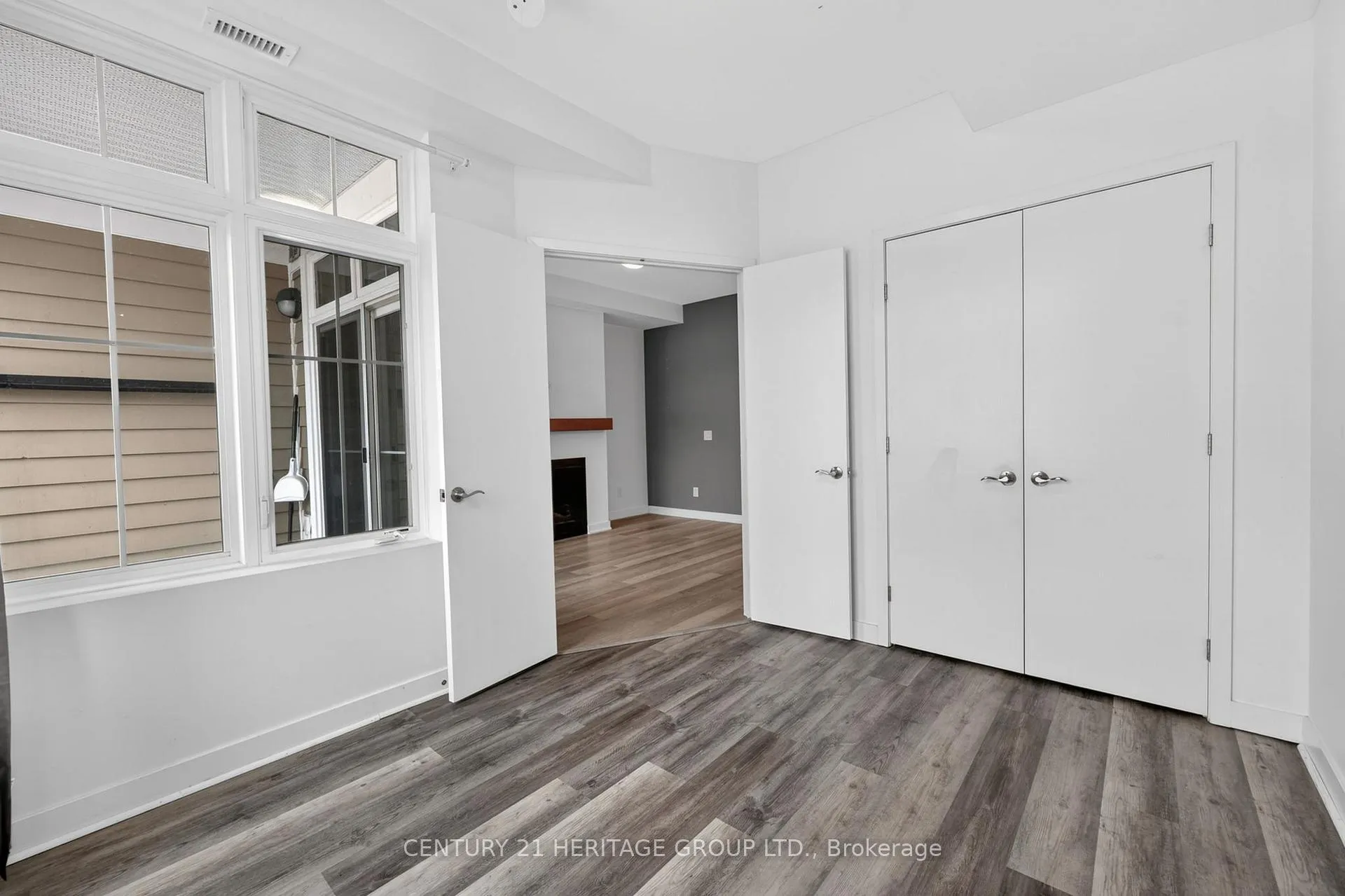 Photo 19 of Unit 305, 40 Horseshoe Boulevard, Oro-Medonte, Horseshoe Valley — HOMEH