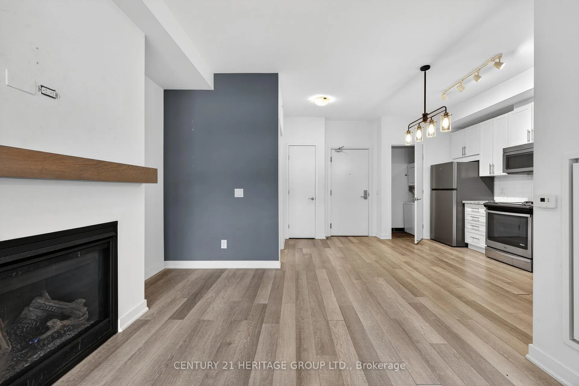 Photo 28 of Unit 305, 40 Horseshoe Boulevard, Oro-Medonte, Horseshoe Valley — HOMEH