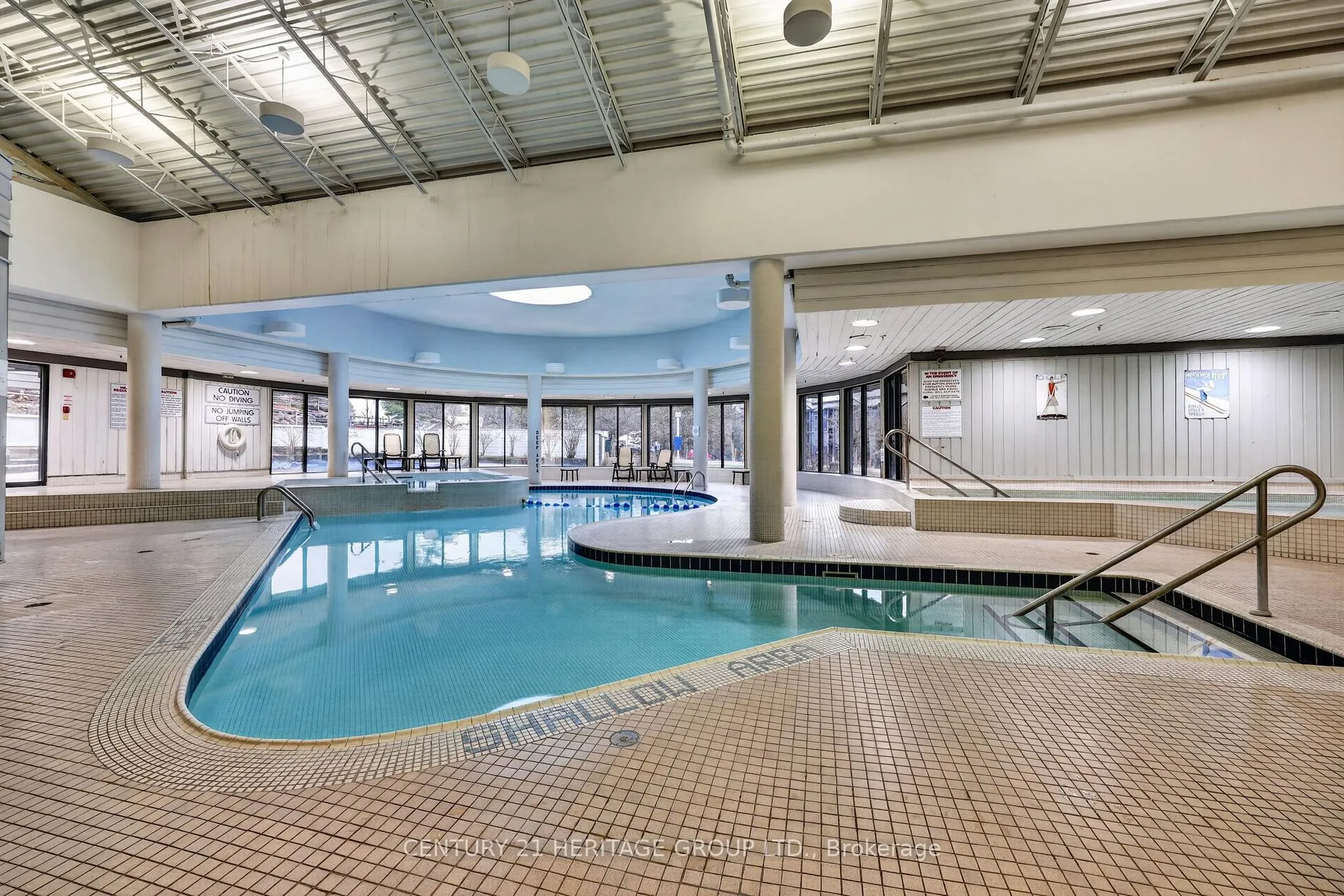 Photo 33 of Unit 305, 40 Horseshoe Boulevard, Oro-Medonte, Horseshoe Valley — HOMEH