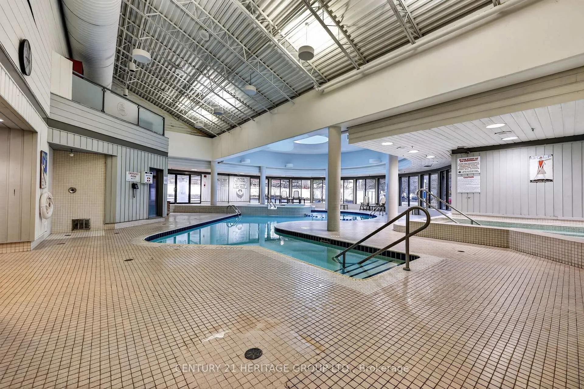 Photo 34 of Unit 305, 40 Horseshoe Boulevard, Oro-Medonte, Horseshoe Valley — HOMEH