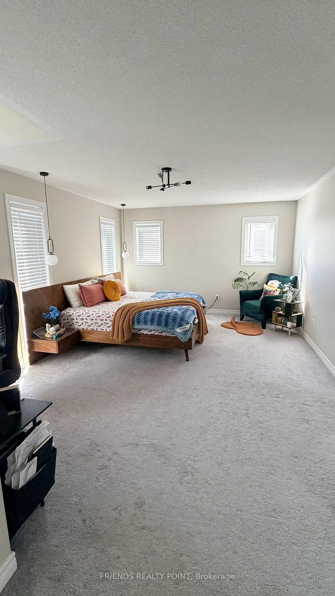 Photo 20 of 2502 Hibiscus Drive, Pickering, Rural Pickering — HOMEH